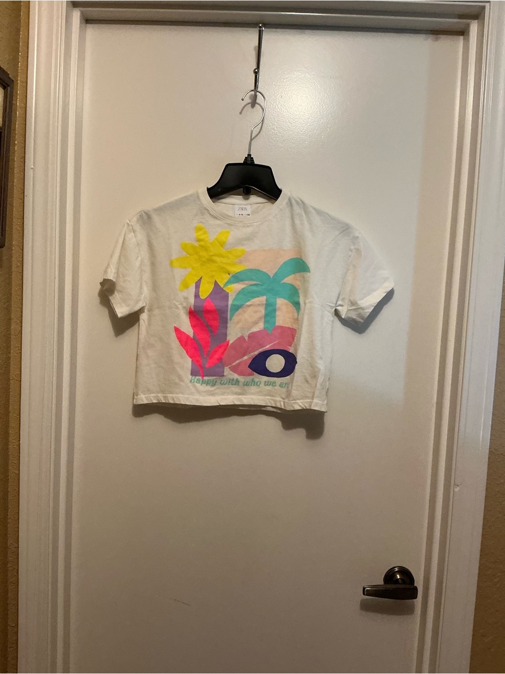 Zara White Crop Tee with Bright Tropical Graphic